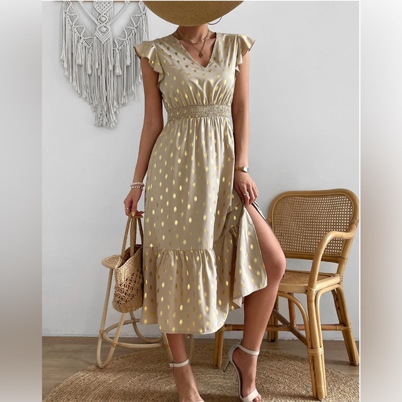 Gold Dot Print Butterfly Sleeve Split Thigh Dress - Picture 3 of 6